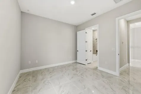 10280 Silent Night Lane Sarasota FL 34241
