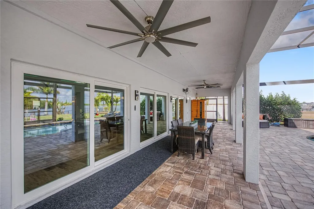 2424 Harbour Drive Punta Gorda FL 33983