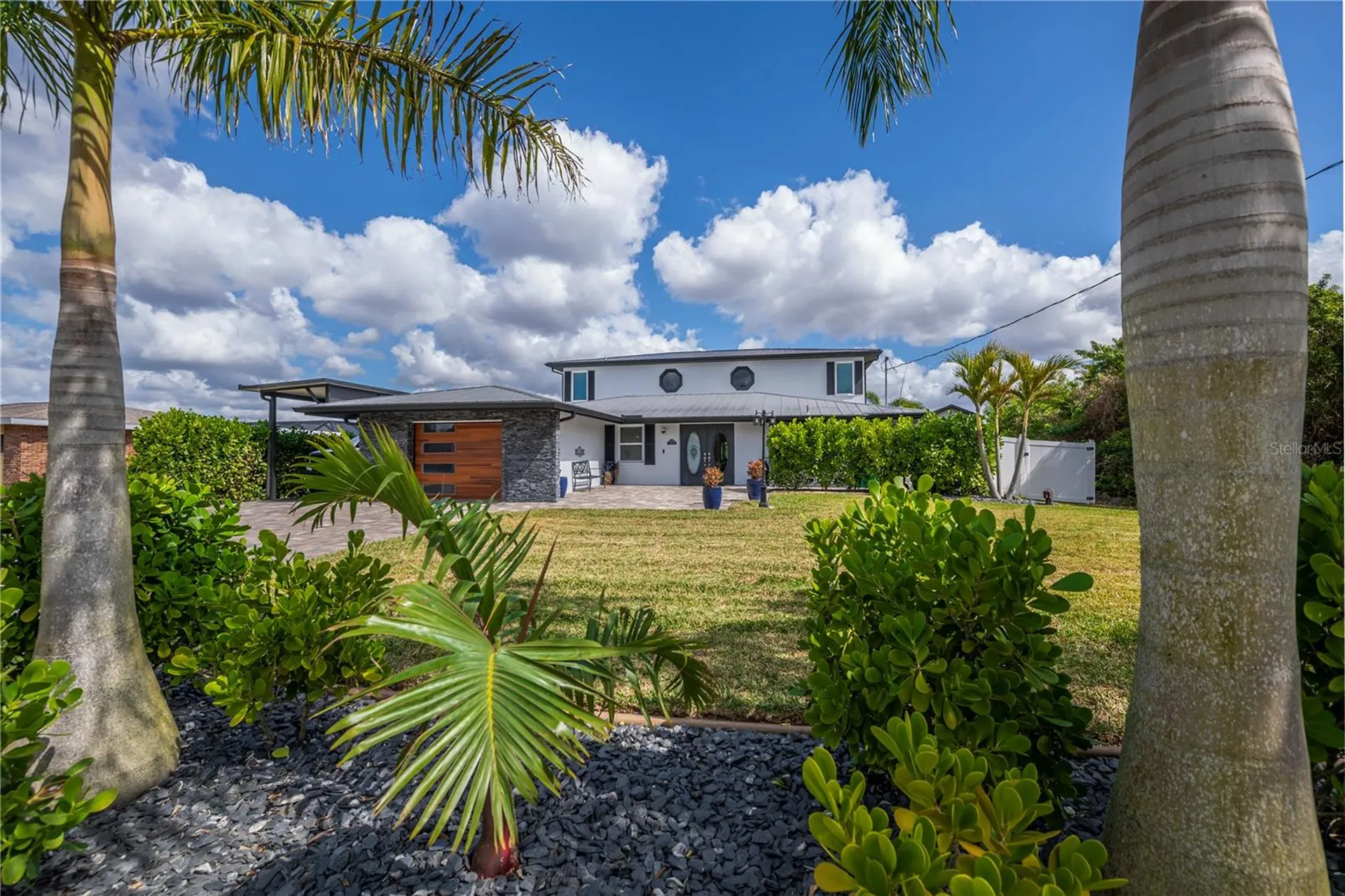 2424 Harbour Drive Punta Gorda FL 33983