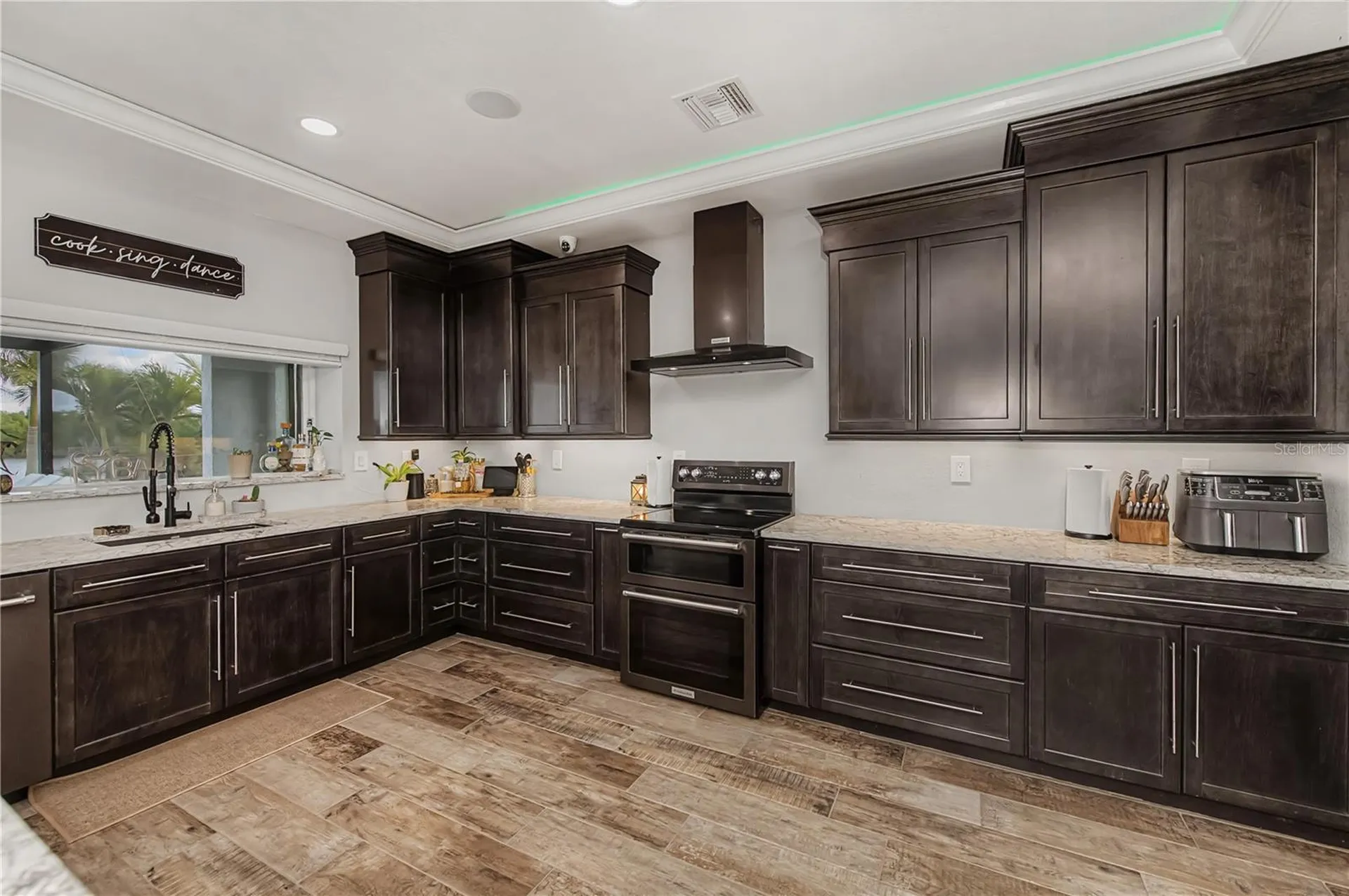 2424 Harbour Drive Punta Gorda FL 33983