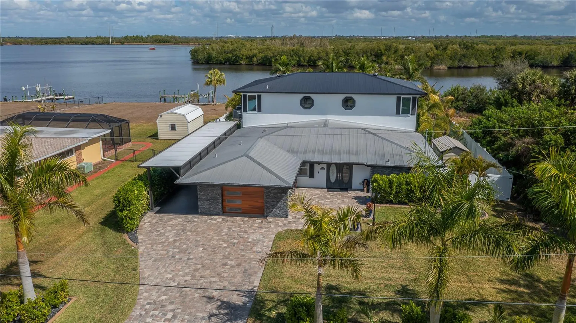 2424 Harbour Drive Punta Gorda FL 33983