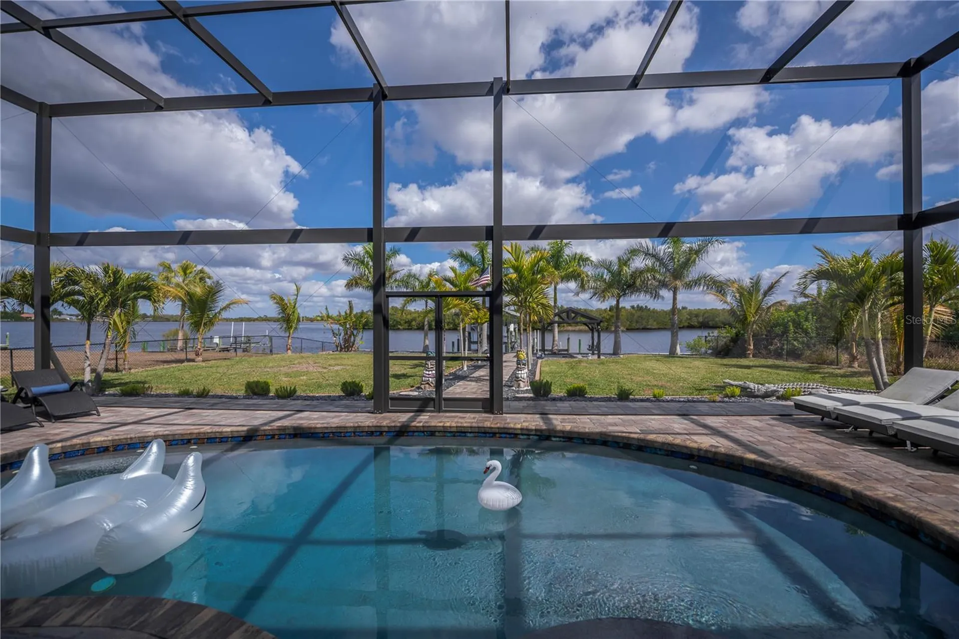 2424 Harbour Drive Punta Gorda FL 33983