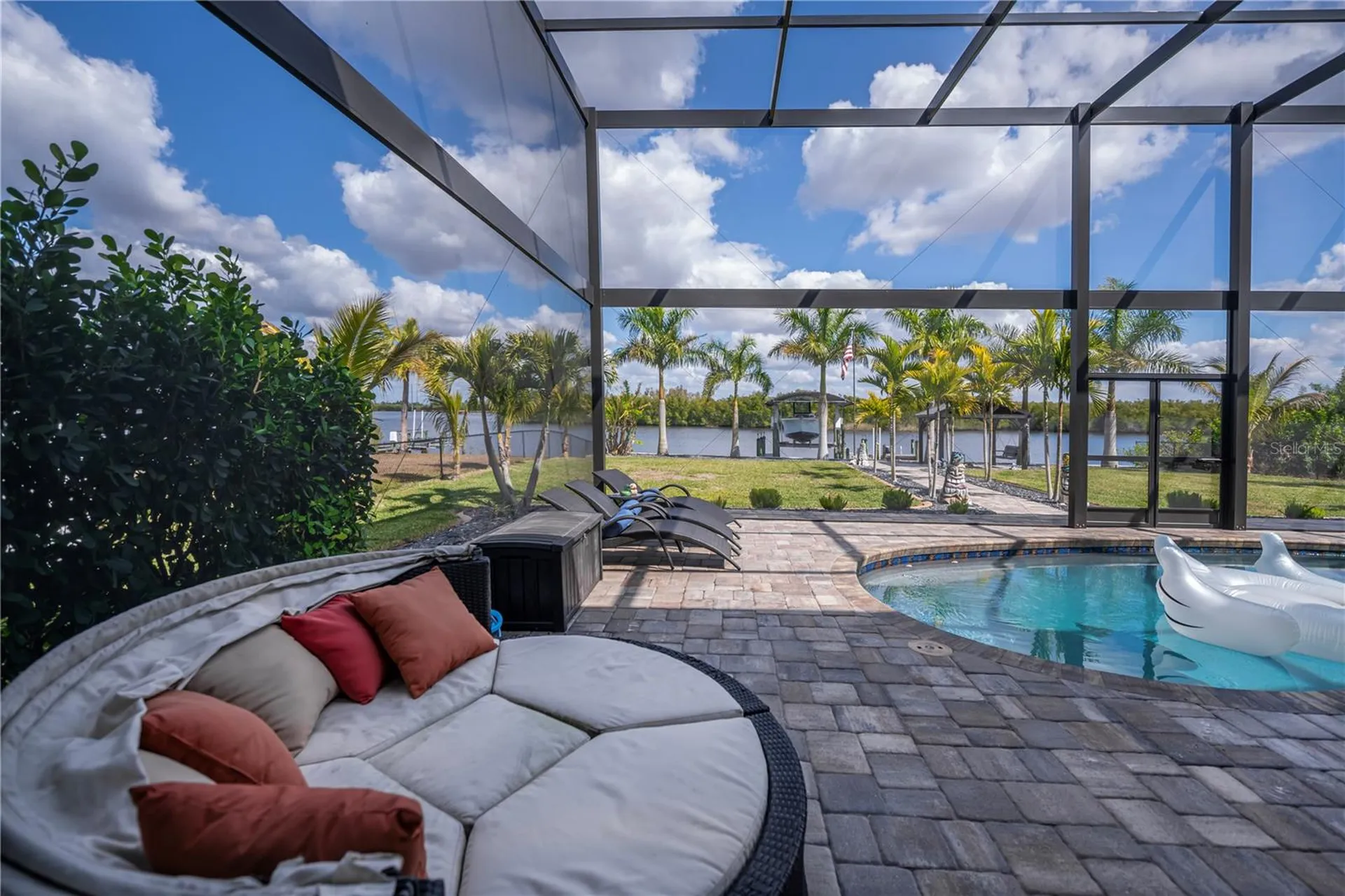 2424 Harbour Drive Punta Gorda FL 33983