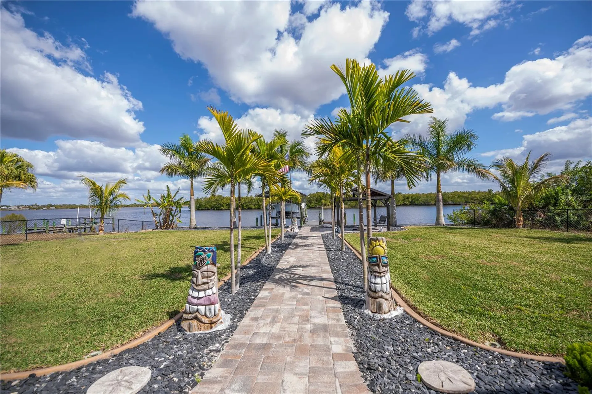 2424 Harbour Drive Punta Gorda FL 33983