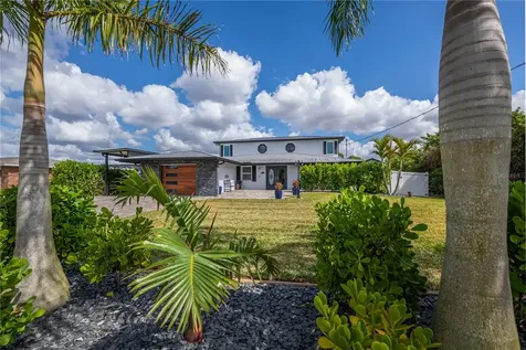 2424 Harbour Drive Punta Gorda FL 33983