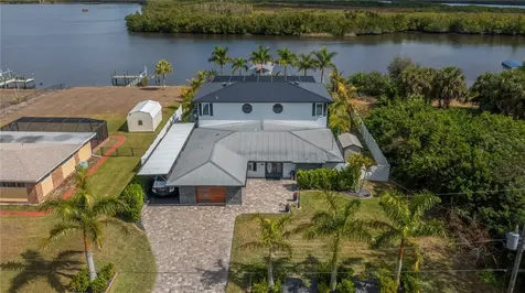 2424 Harbour Drive Punta Gorda FL 33983