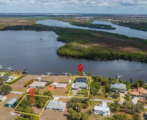 2424 Harbour Drive Punta Gorda FL 33983