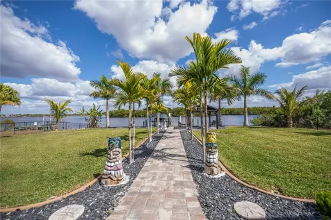 2424 Harbour Drive Punta Gorda FL 33983