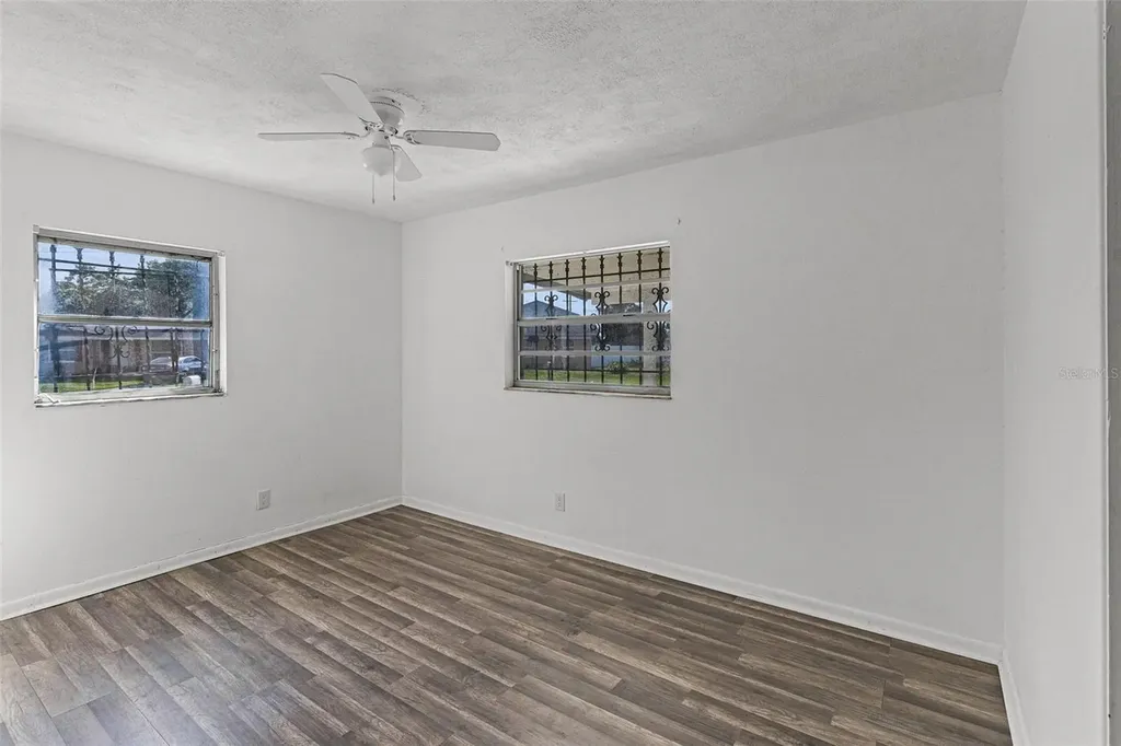 815 Papaya Drive Tampa FL 33619