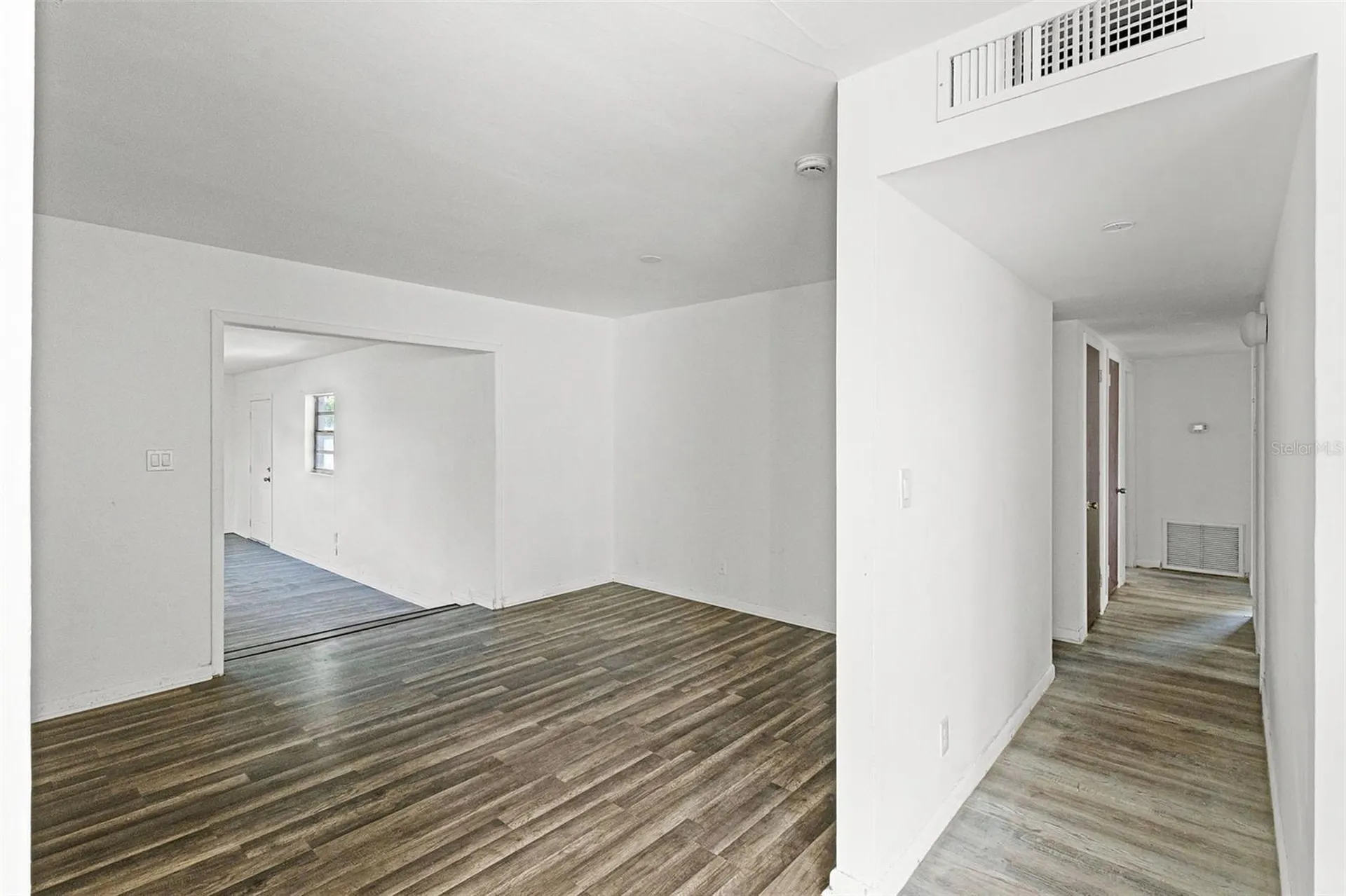 815 Papaya Drive Tampa FL 33619