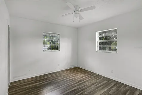 815 Papaya Drive Tampa FL 33619