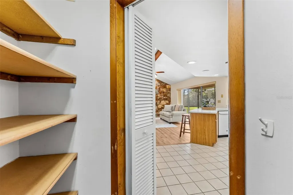 2213 Woodlawn Circle Melbourne FL 32934