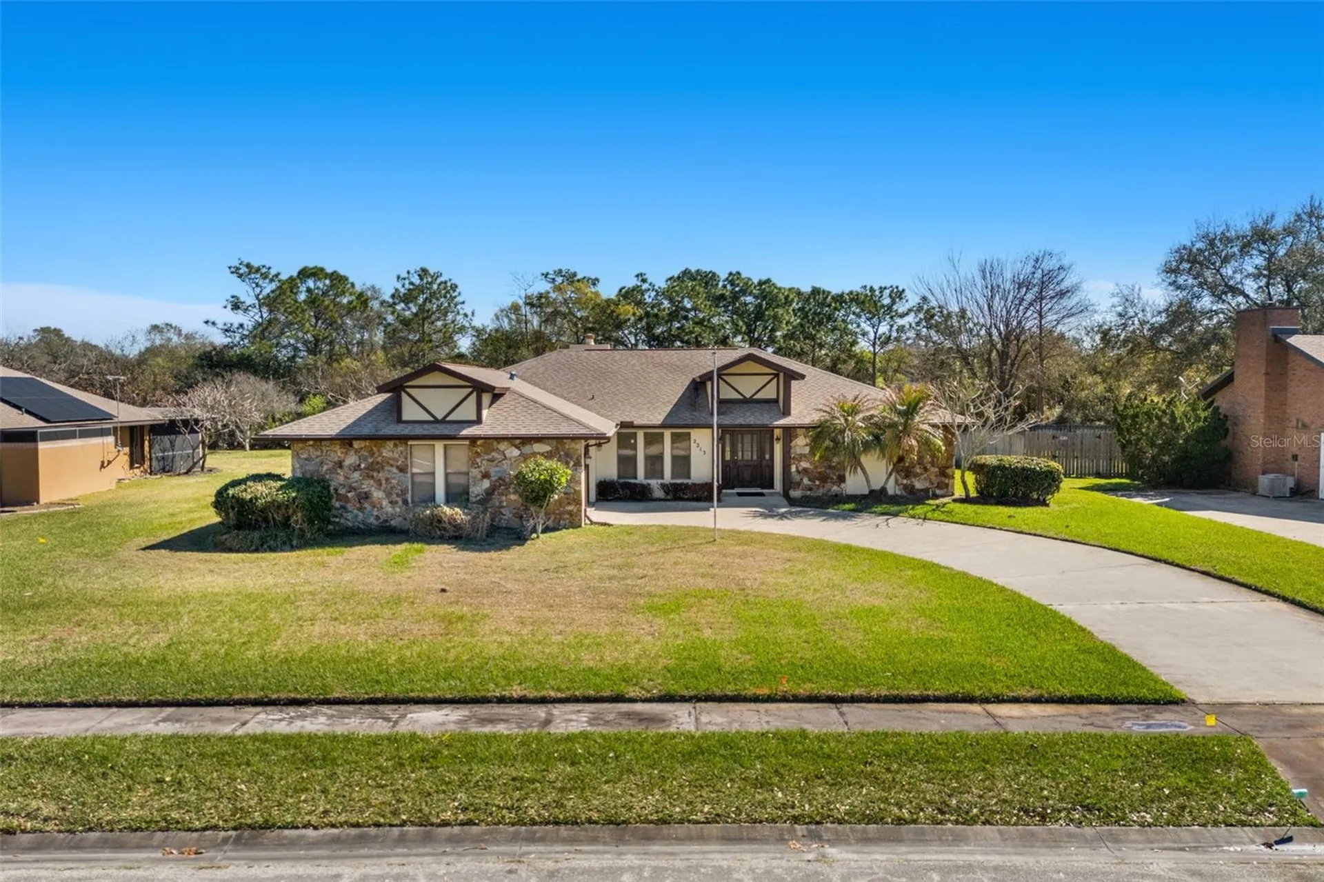 2213 Woodlawn Circle Melbourne FL 32934