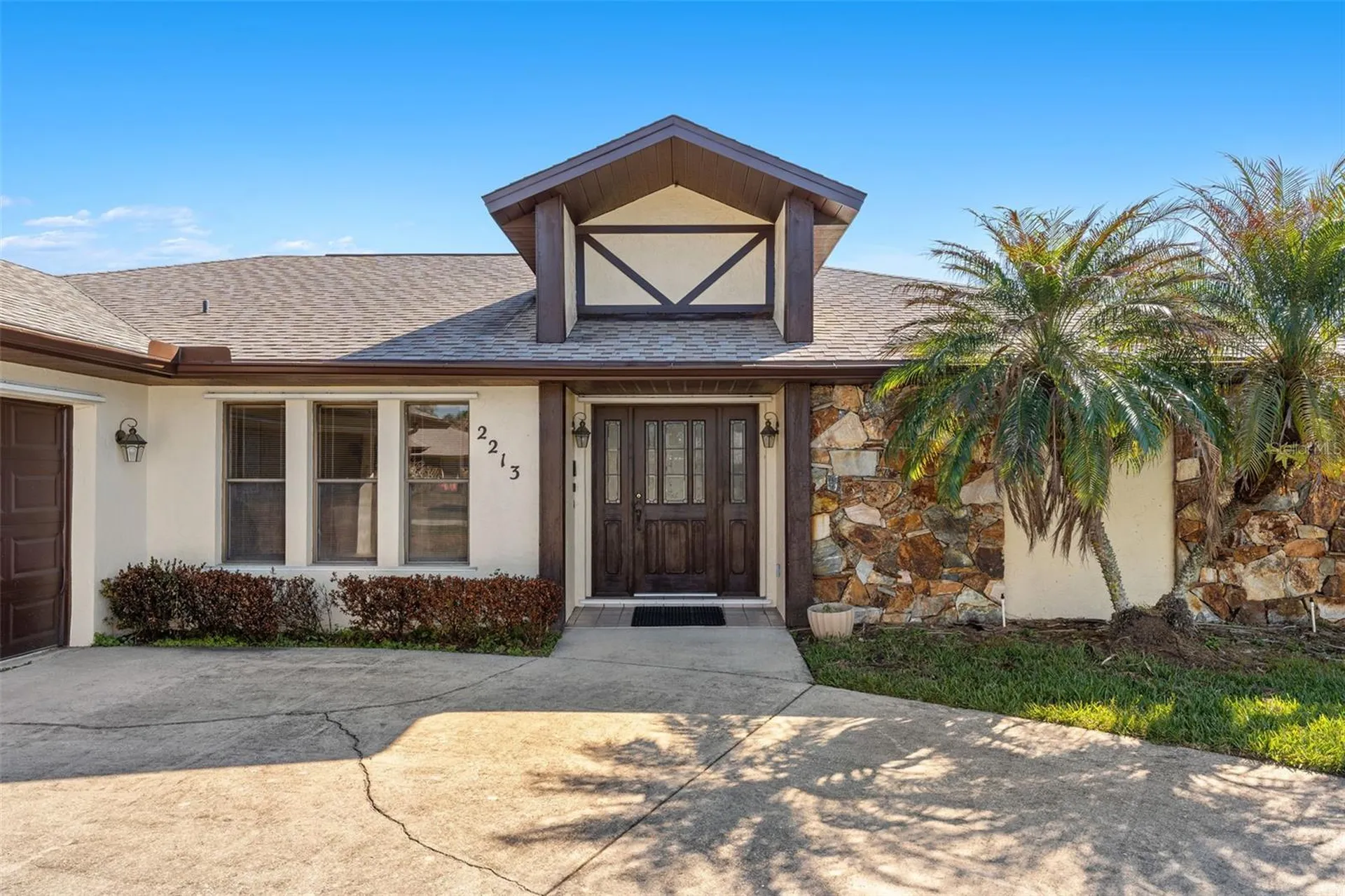 2213 Woodlawn Circle Melbourne FL 32934