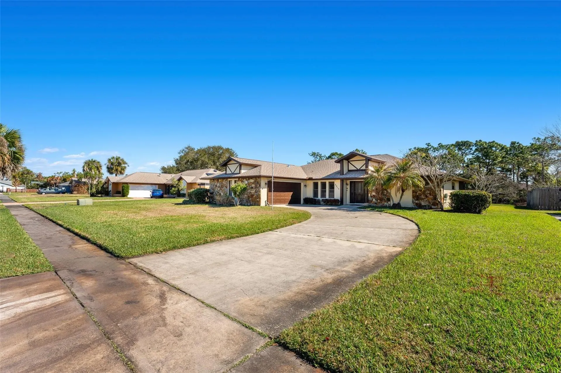 2213 Woodlawn Circle Melbourne FL 32934