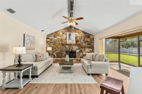 2213 Woodlawn Circle Melbourne FL 32934