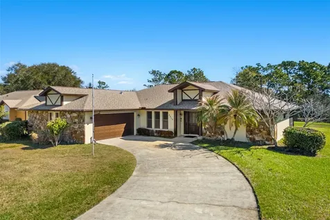 2213 Woodlawn Circle Melbourne FL 32934