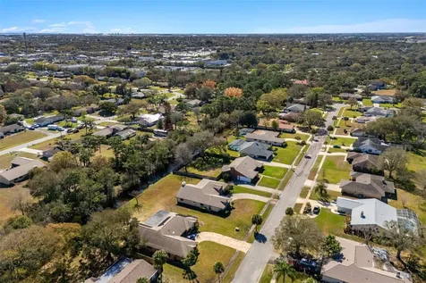 2213 Woodlawn Circle Melbourne FL 32934