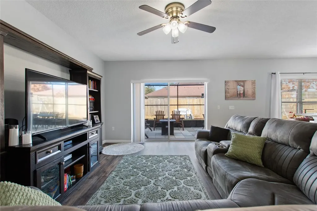 401 Mallard Way Kissimmee FL 34759