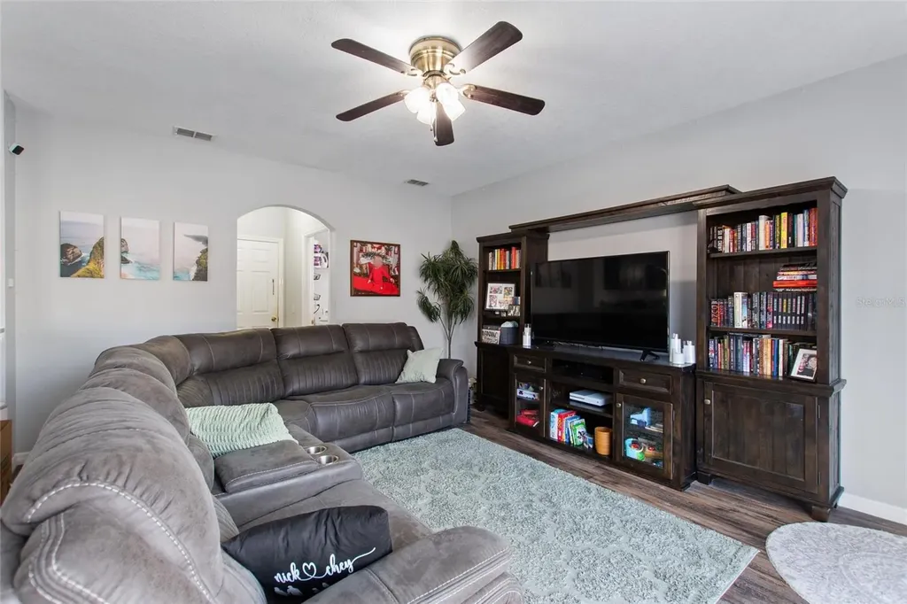 401 Mallard Way Kissimmee FL 34759