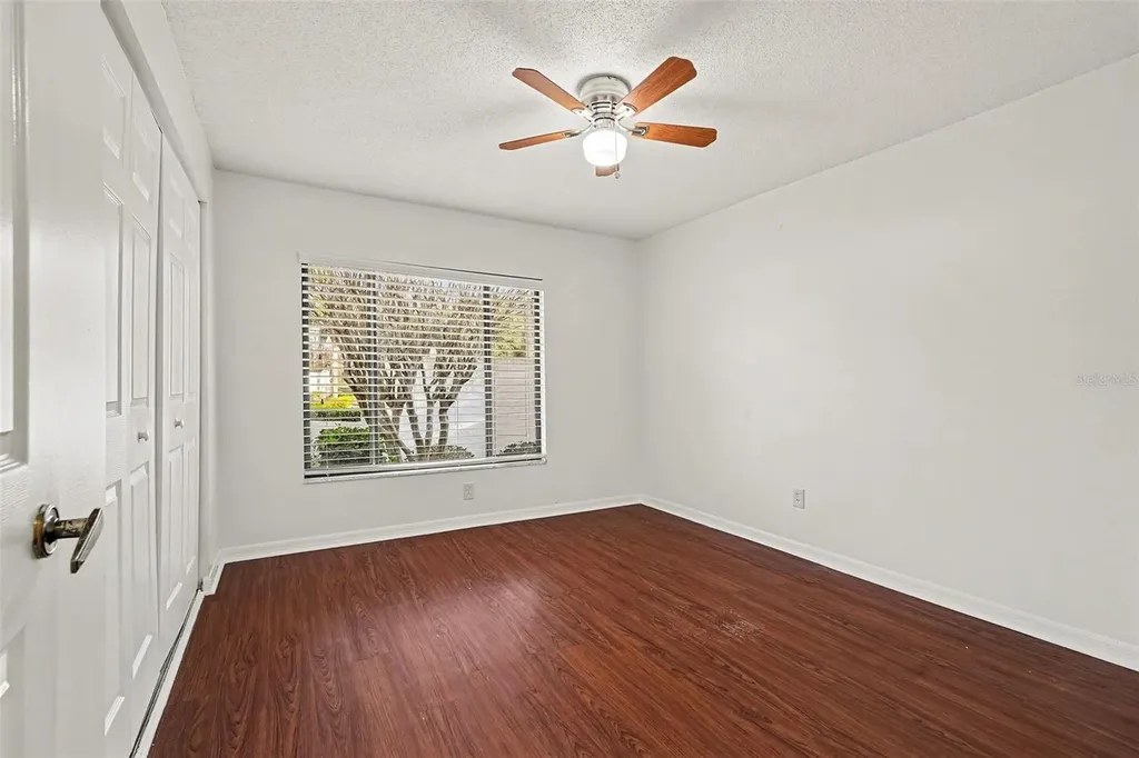 18302 Aintree Court Tampa FL 33647