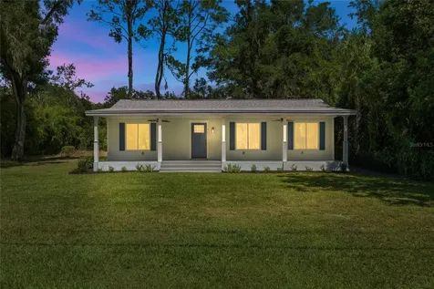 451 NE 11th Street Crystal River FL 34428