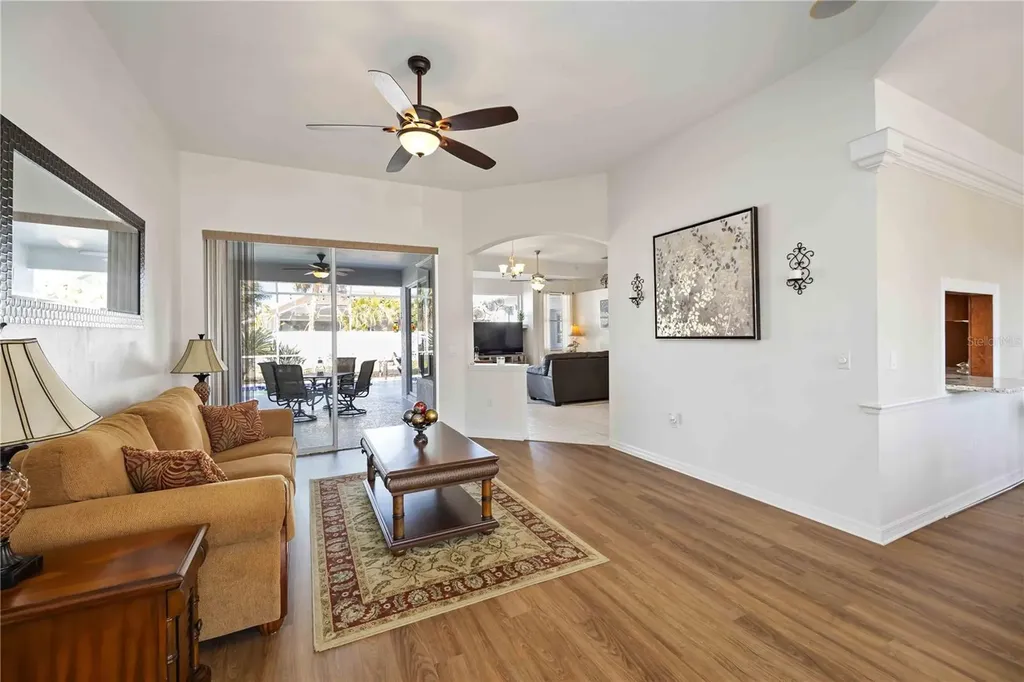 9605 Bladesmith Lane Bradenton FL 34212