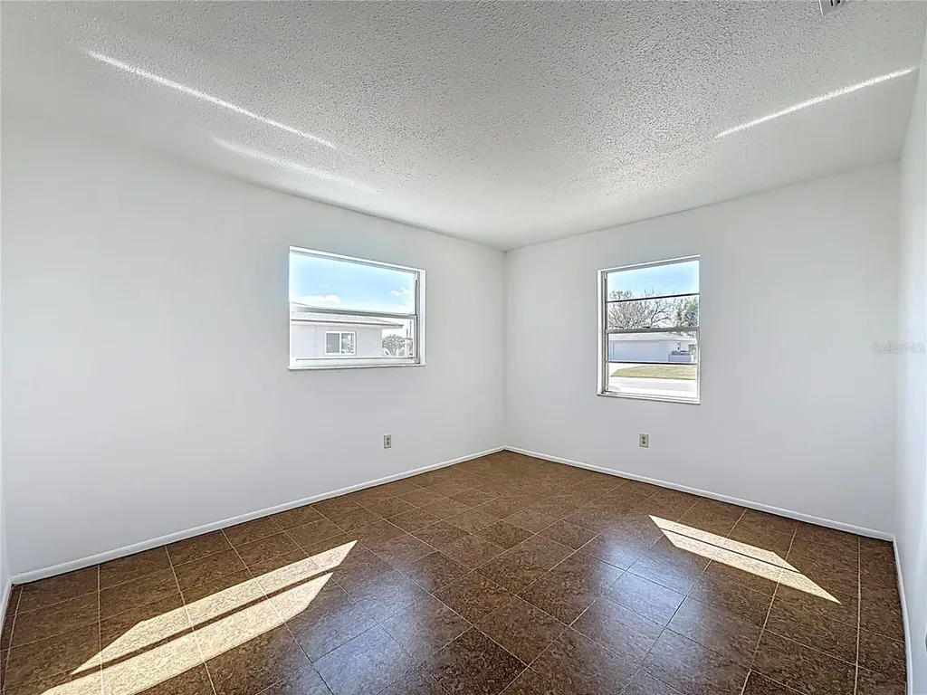 637 Michigan Drive N Venice FL 34293