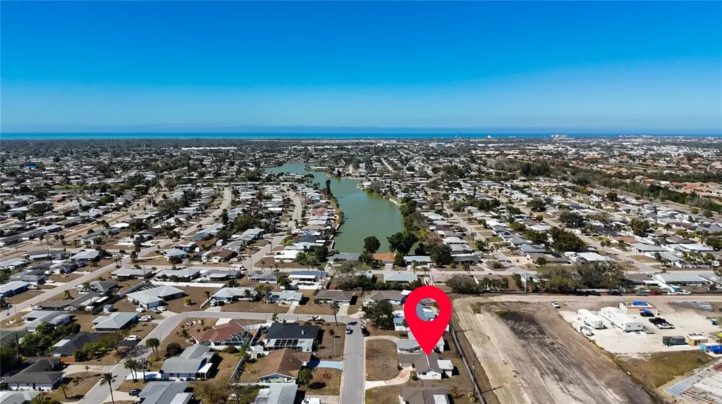 637 Michigan Drive N Venice FL 34293