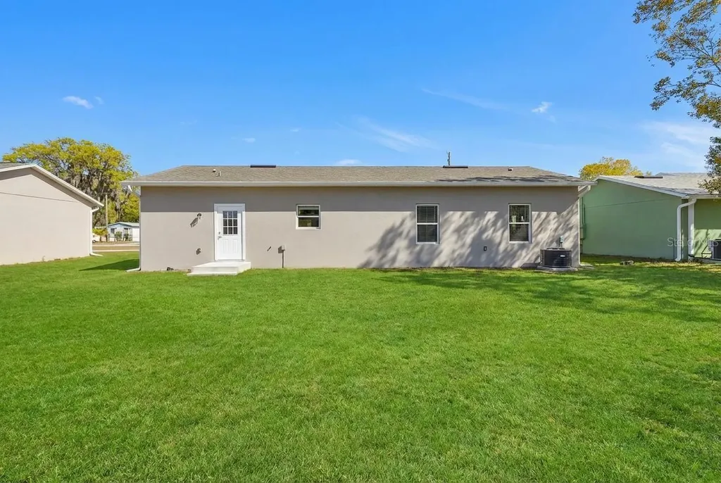 178 Dover Lane Deland FL 32724