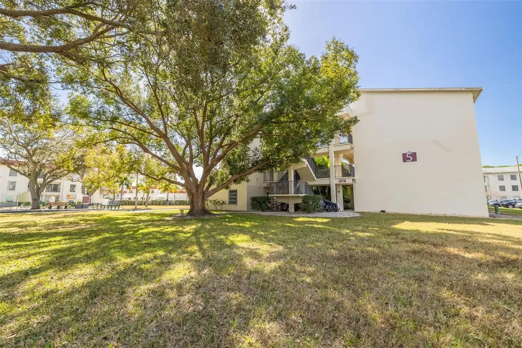 2700 Bayshore Boulevard Dunedin FL 34698