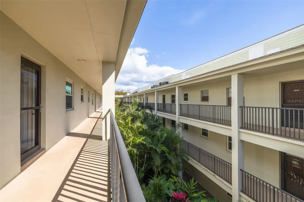 2700 Bayshore Boulevard Dunedin FL 34698