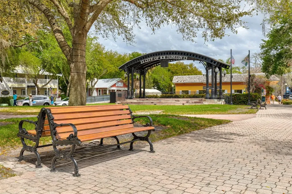 2700 Bayshore Boulevard Dunedin FL 34698