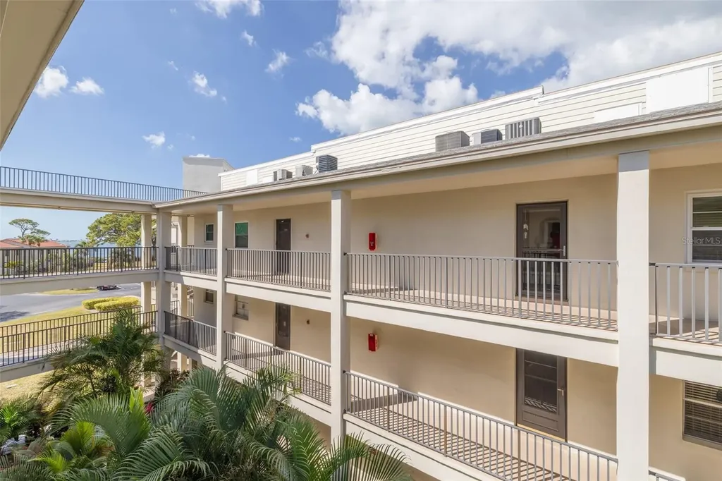 2700 Bayshore Boulevard Dunedin FL 34698