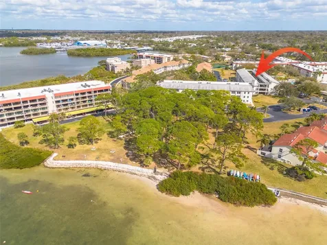 2700 Bayshore Boulevard Dunedin FL 34698