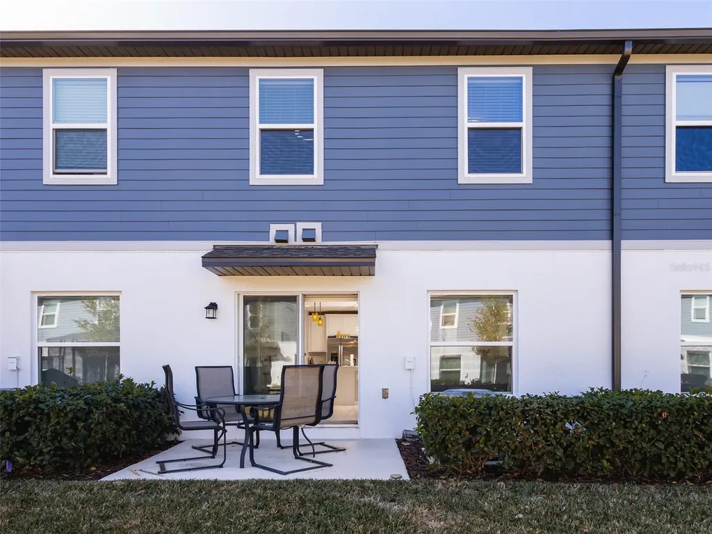 152 Cape Honeysuckle Place Sanford FL 32771
