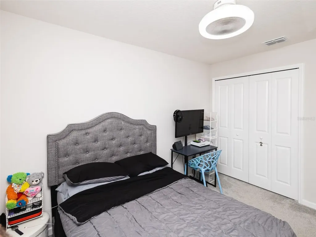 152 Cape Honeysuckle Place Sanford FL 32771