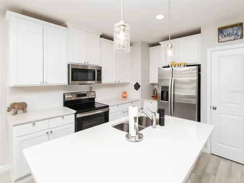 152 Cape Honeysuckle Place Sanford FL 32771