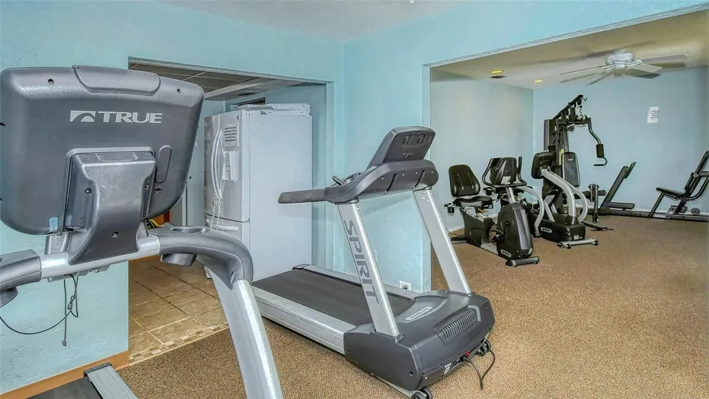 2721 Riverbluff Place Sarasota FL 34231