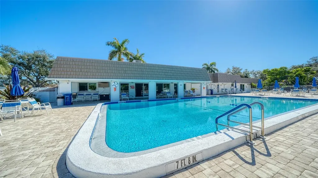 2721 Riverbluff Place Sarasota FL 34231