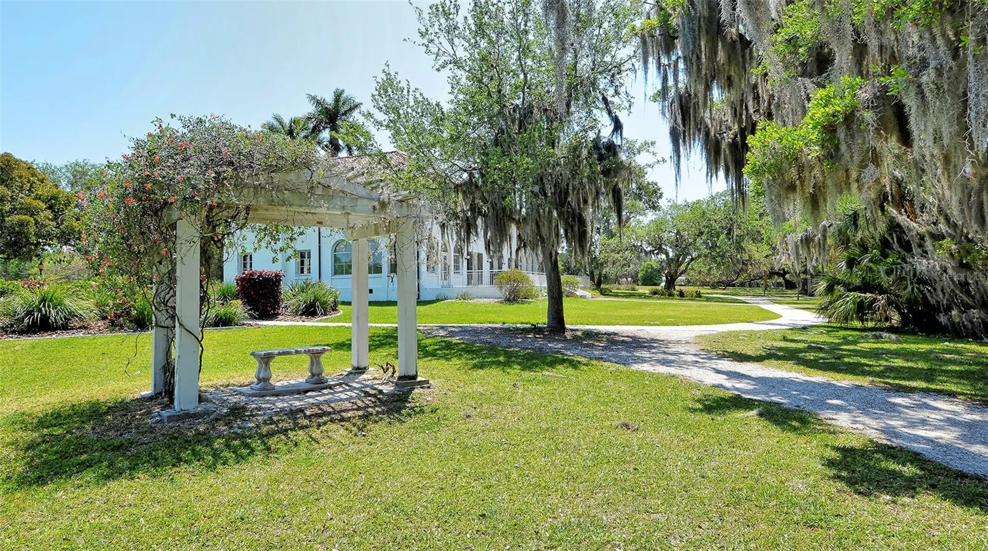 2721 Riverbluff Place Sarasota FL 34231
