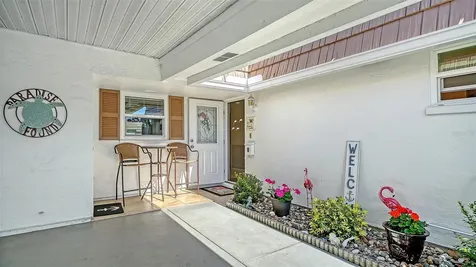 2721 Riverbluff Place Sarasota FL 34231
