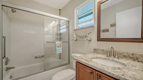 2721 Riverbluff Place Sarasota FL 34231