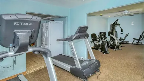 2721 Riverbluff Place Sarasota FL 34231