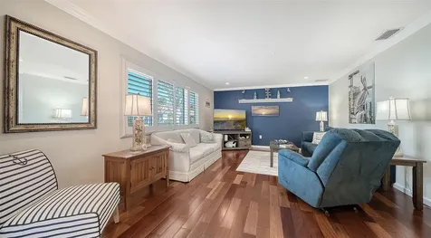 2721 Riverbluff Place Sarasota FL 34231