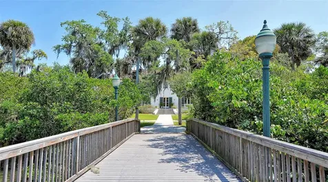 2721 Riverbluff Place Sarasota FL 34231