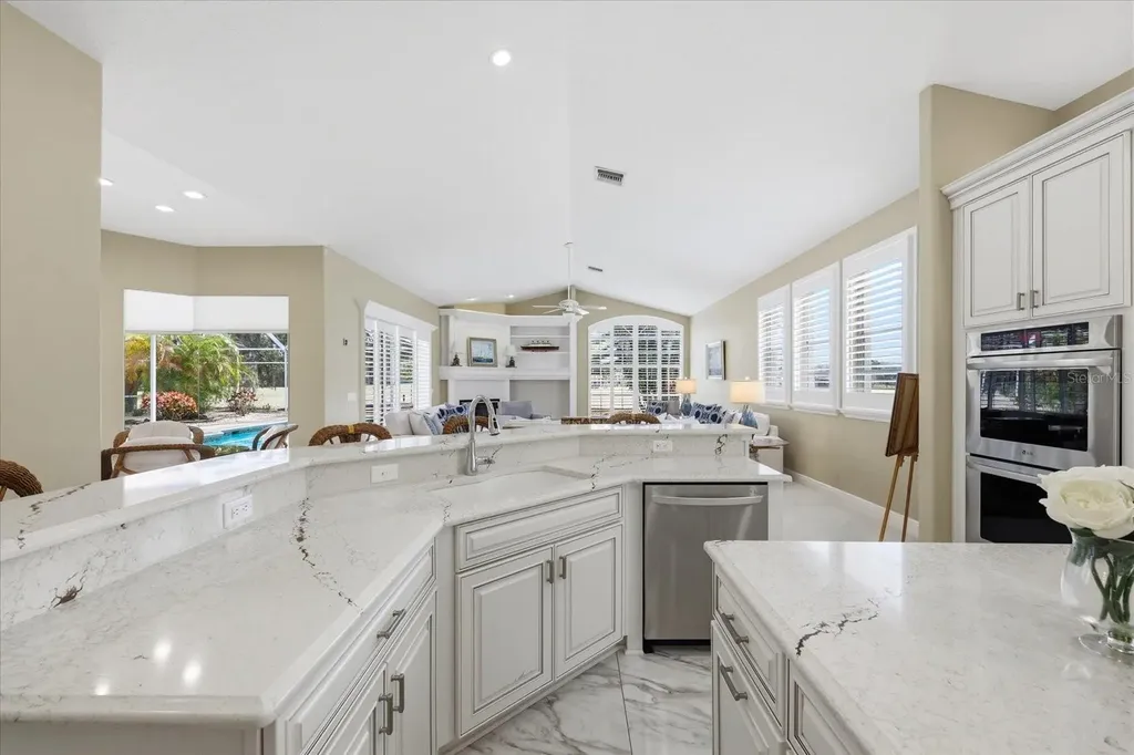 3196 Crescent Oaks Boulevard Tarpon Springs FL 34688