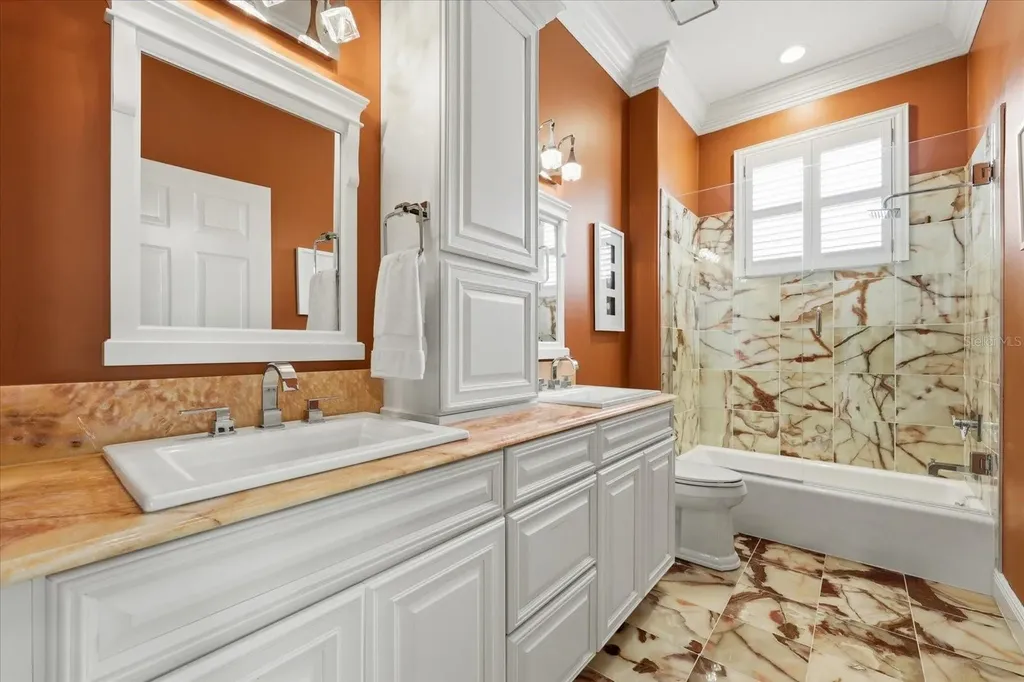 3196 Crescent Oaks Boulevard Tarpon Springs FL 34688