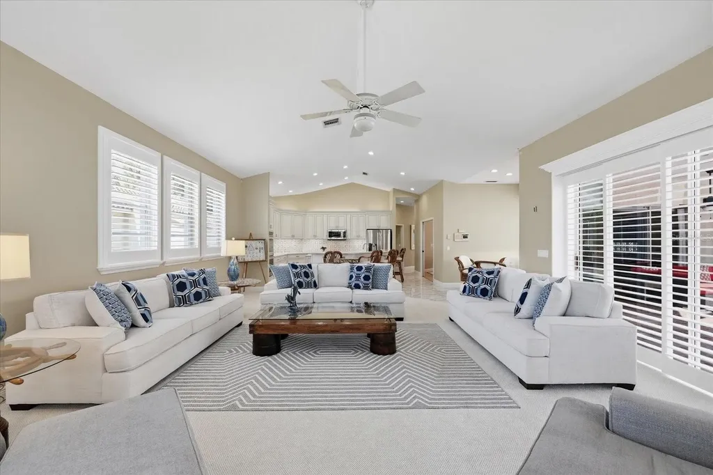 3196 Crescent Oaks Boulevard Tarpon Springs FL 34688
