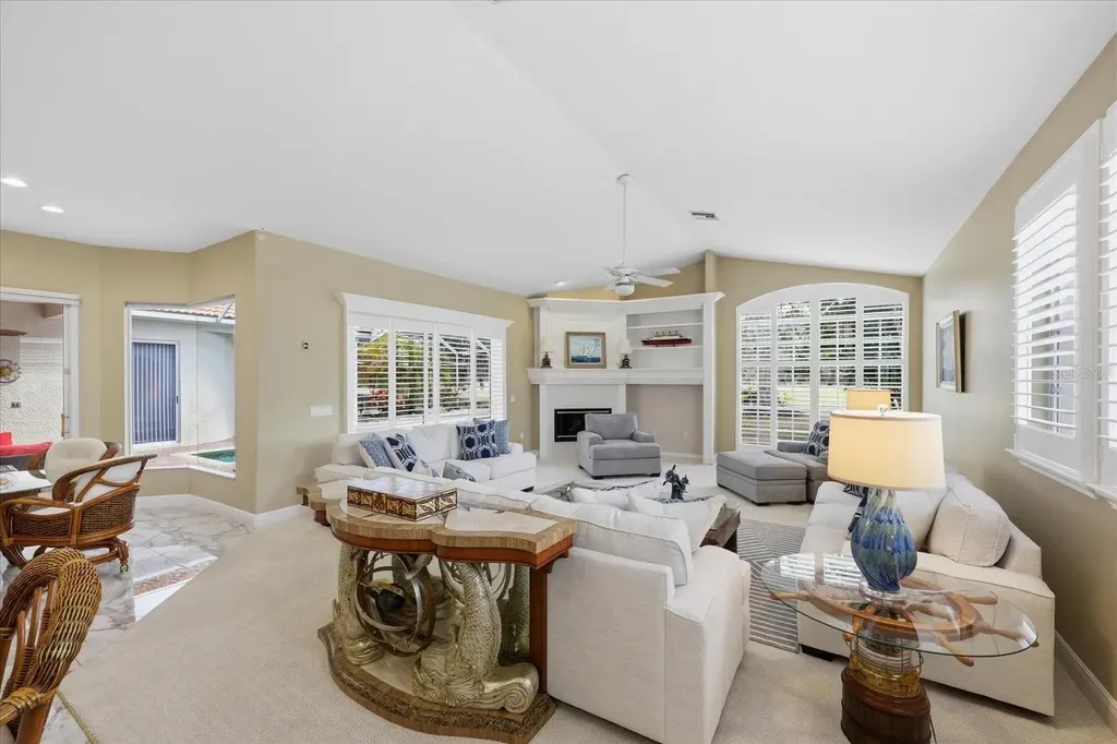 3196 Crescent Oaks Boulevard Tarpon Springs FL 34688